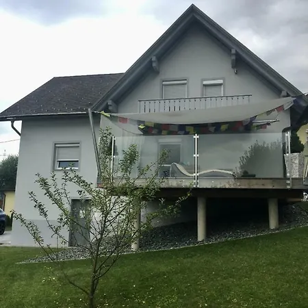 H&h Happy Appartamento *